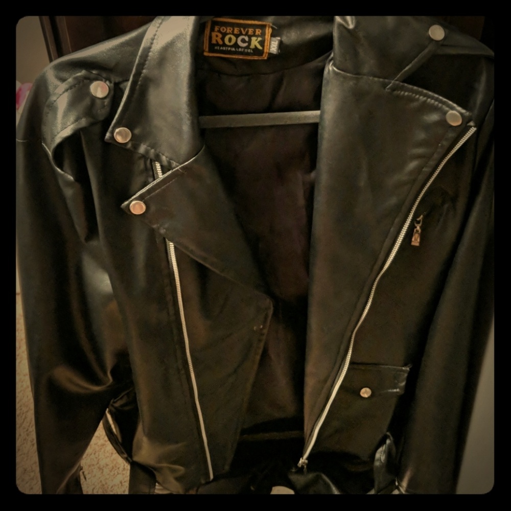 Leather jacket